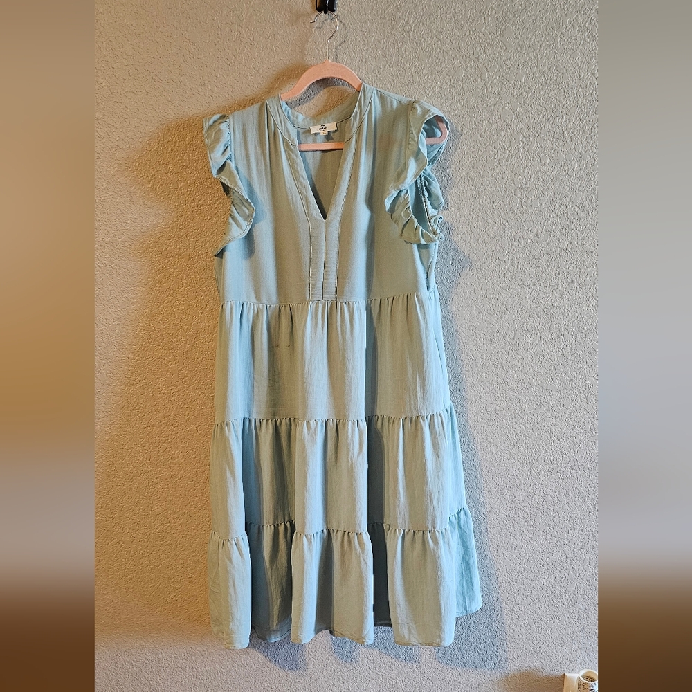 Entro, Light Weight Green Dress